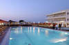 Neptuno Orange Holiday Resort 